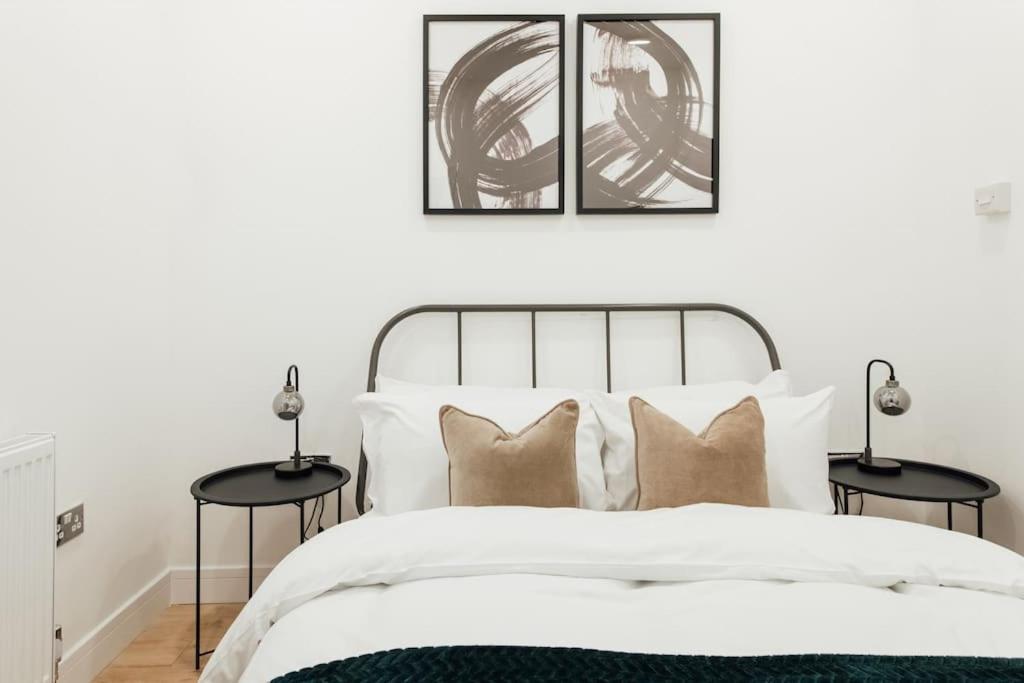 Stylish 2 Bedroom Flat In Ilford, London Exterior foto
